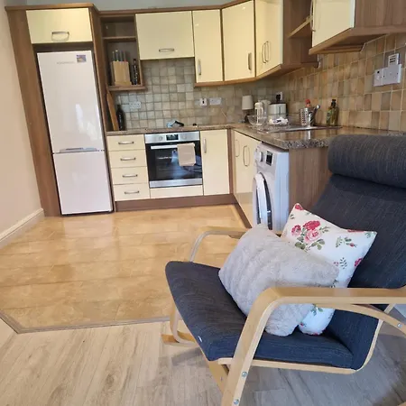 Luxury Knockranny ويستبورت